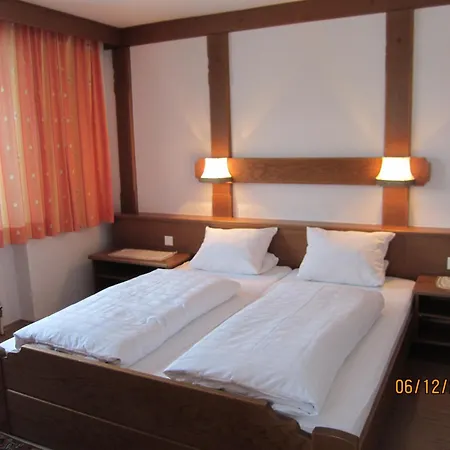 Bachmann * אובראו